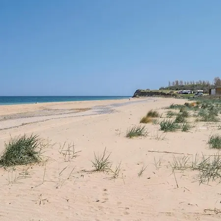 Holiday home Three-bedroom Holiday In