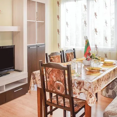 Prázdninový dům Three-bedroom Holiday In *