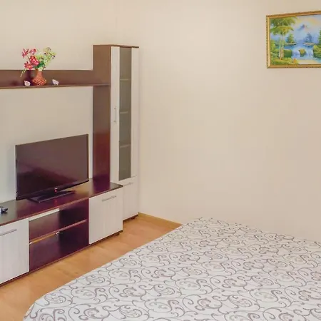 Three-bedroom Holiday In *